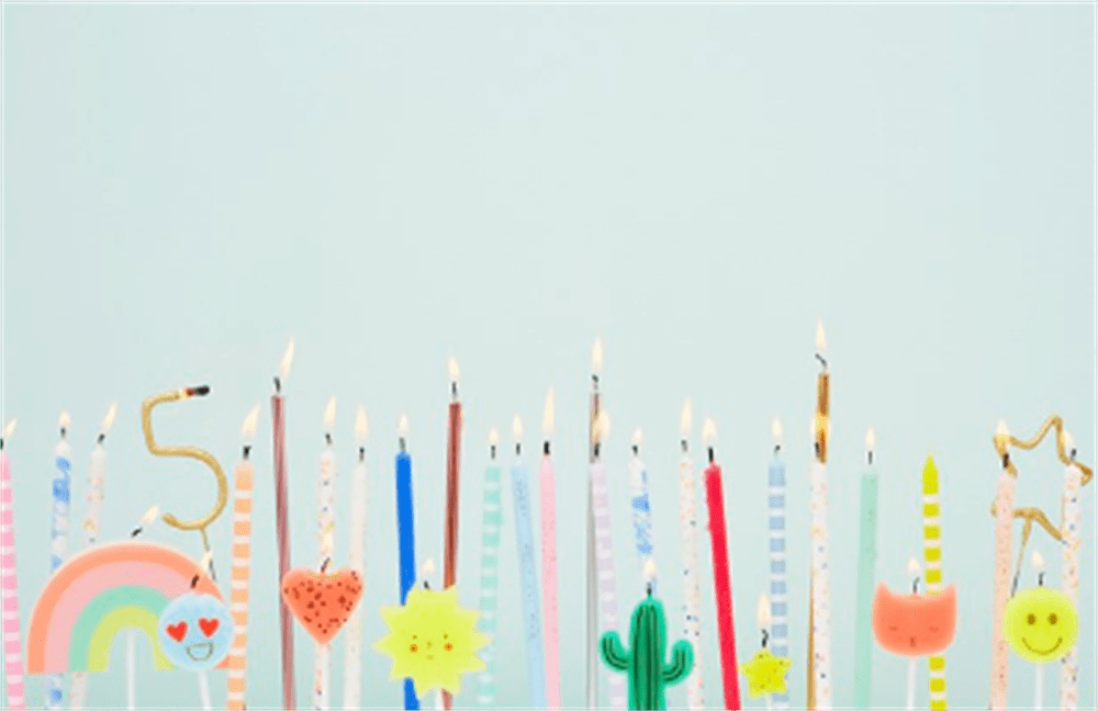 Gökkuşağı Mum resmi