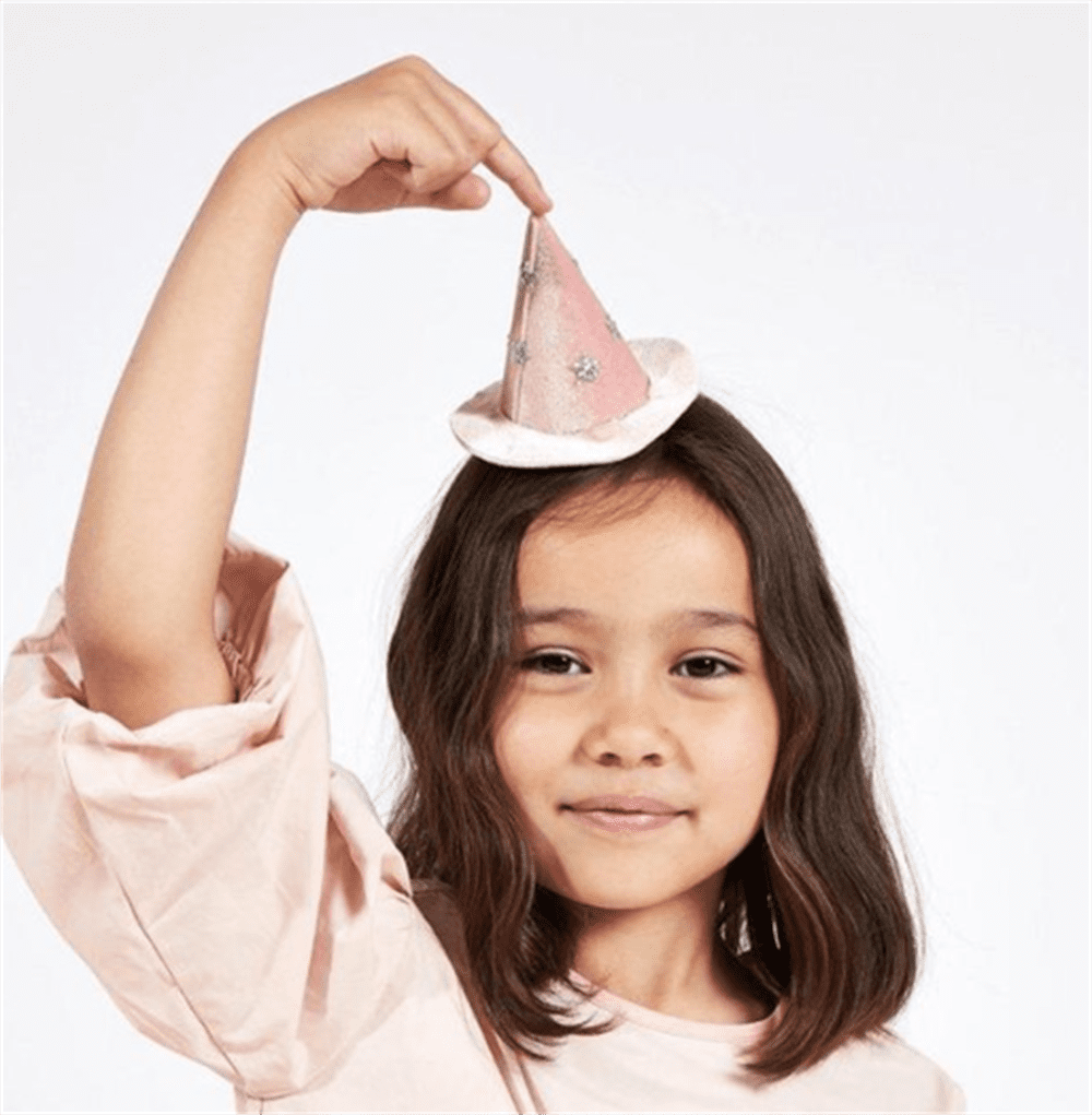 Kadife Cadı Tokası resmi