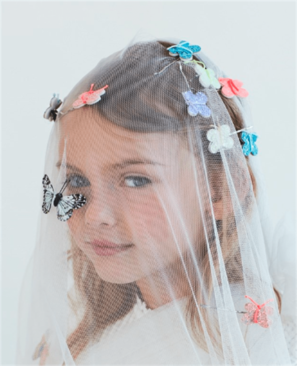 Simli Kelebek Toka resmi