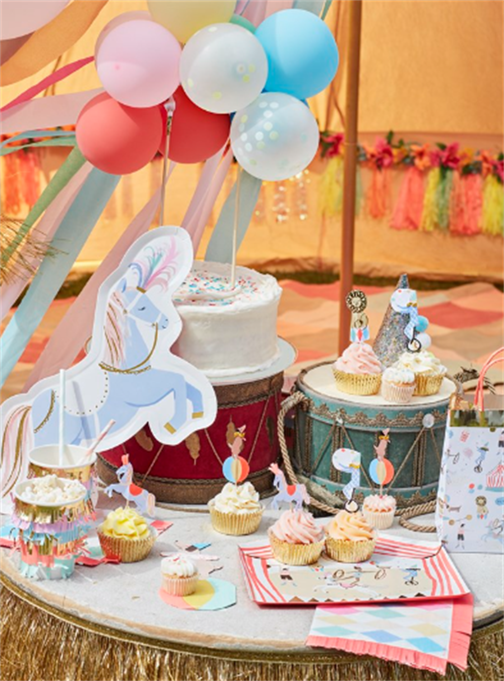 Sirk Cupcake Kit 24’lü resmi