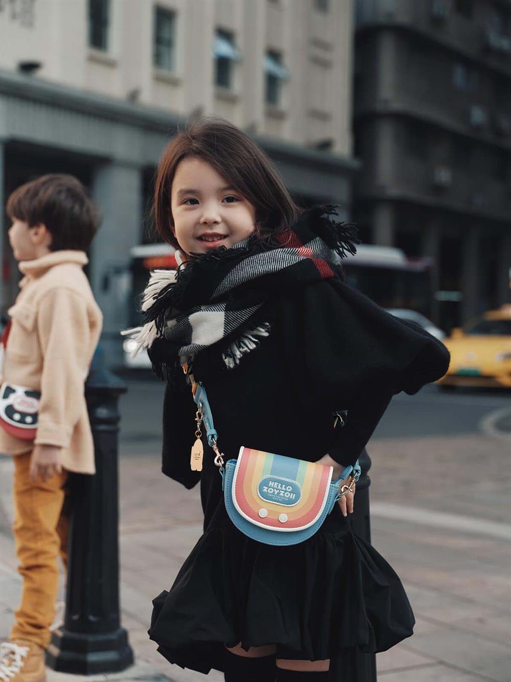 Rainbow Çapraz Askılı Çocuk Omuz Çantası resmi